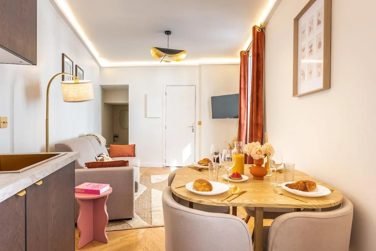 Appartement D'Exception Avec Jacuzzi Et Ac - 6P Paris Apartment